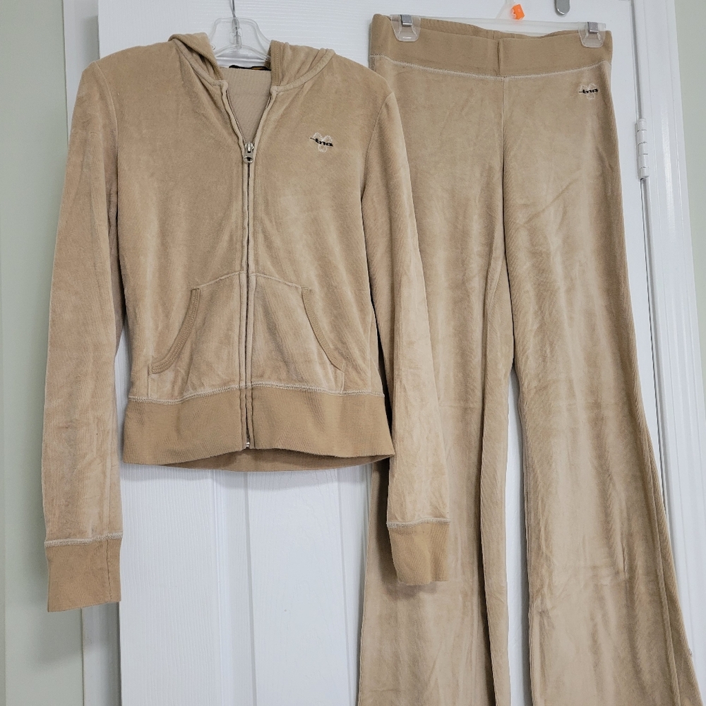 Aritzia Beige tracksuit Size XS